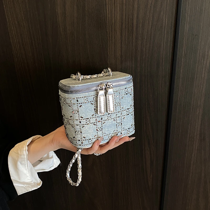 韩版高级感时尚单肩腋下包包女2025夏季新款简约牛仔斜挎小方包