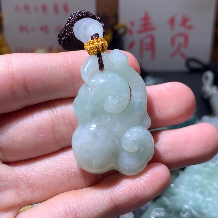 翡翠未镶嵌颈饰保真天然a货翡翠