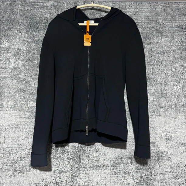 99新 Valentino/华伦天奴 黑色卫衣41526