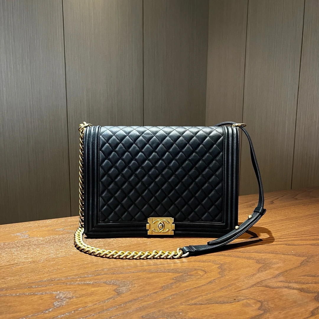 99新 Chanel/香奈儿  leboy菱格纹链条包 25开 尺寸30x22 rq