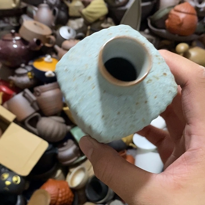 瓷片然后又被别人抢走一