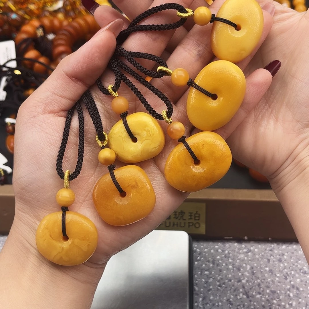 琥珀未镶嵌手链多样性发其一