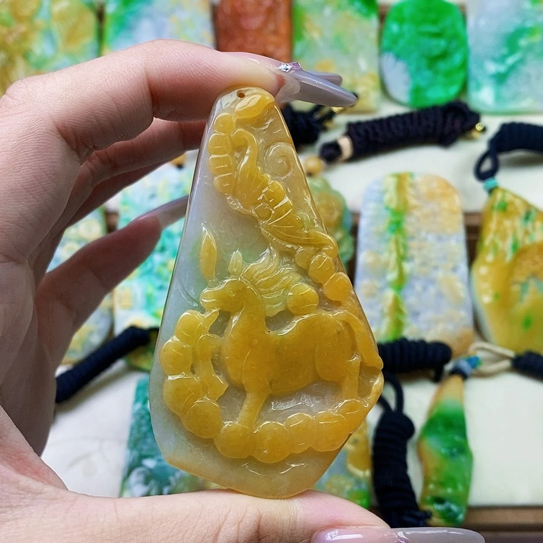 定制翡翠未镶嵌翡翠