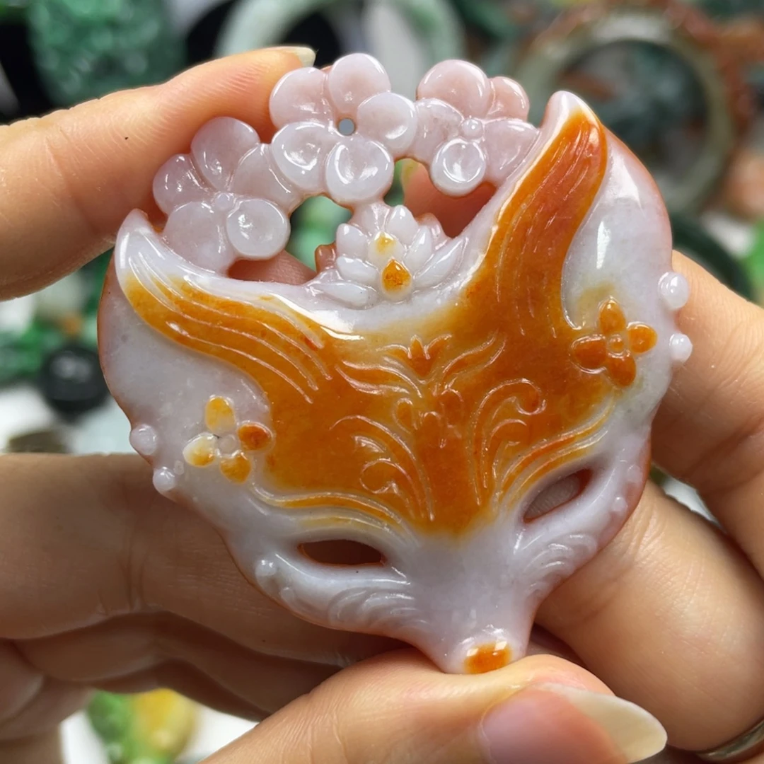 东***美颈饰未镶嵌翡翠牌子