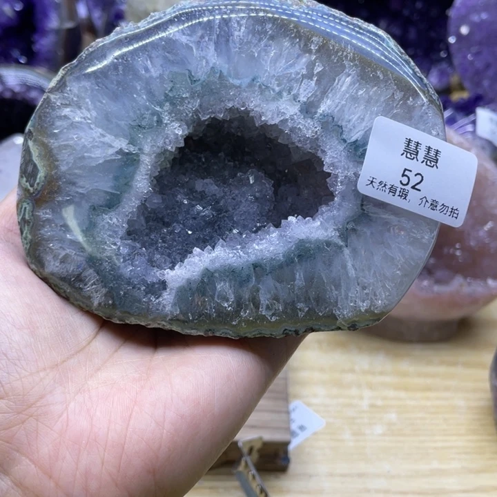 未镶嵌水晶大型摆件（非配饰）