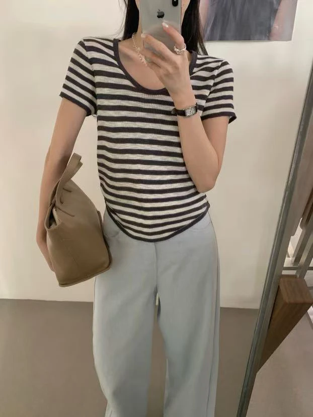 lovely@m2737 韩系简约百搭通勤U领宽松短袖针织衫 6-22