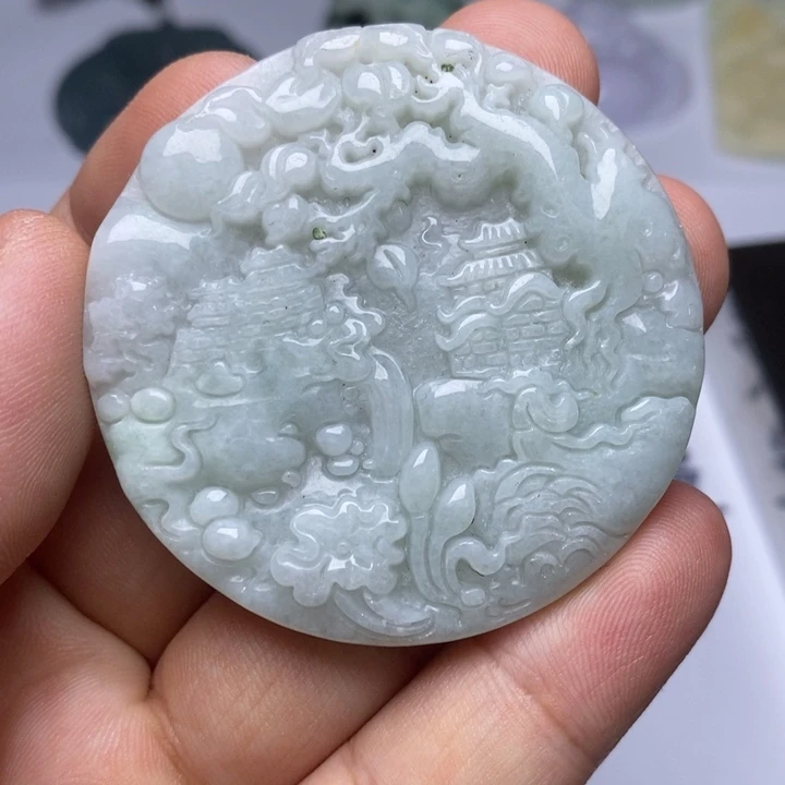 颈饰未镶嵌翡翠翡翠