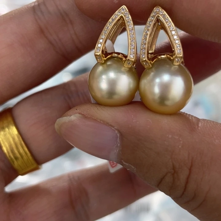 银S925镶嵌耳饰海水珍珠