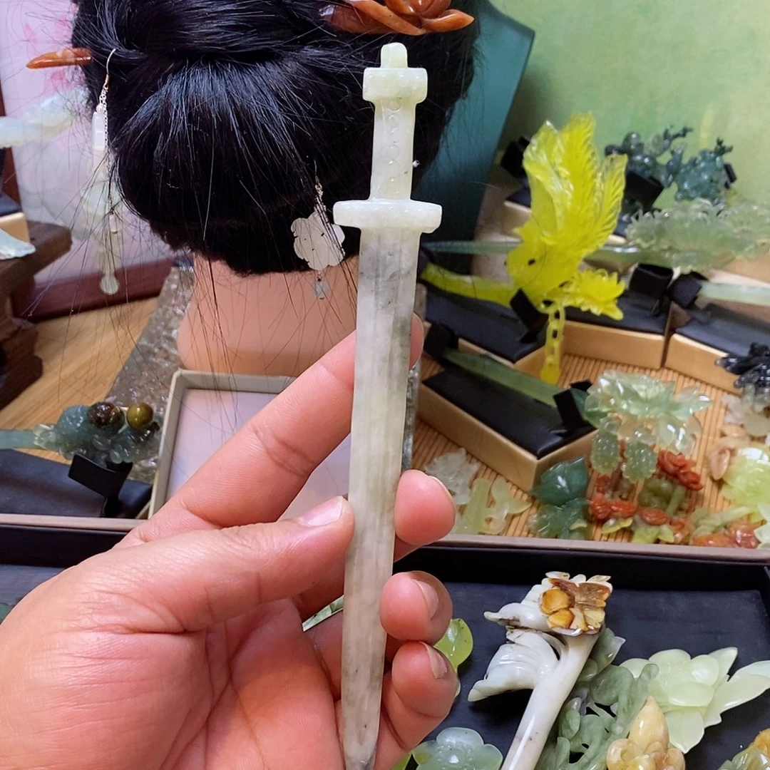 蛇纹石玉发簪未镶嵌