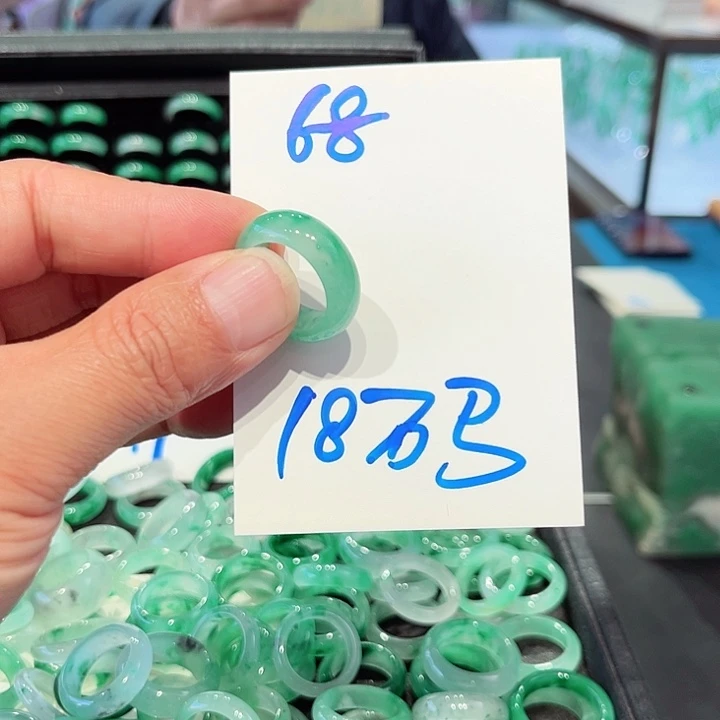 石英质玉未镶嵌戒圈