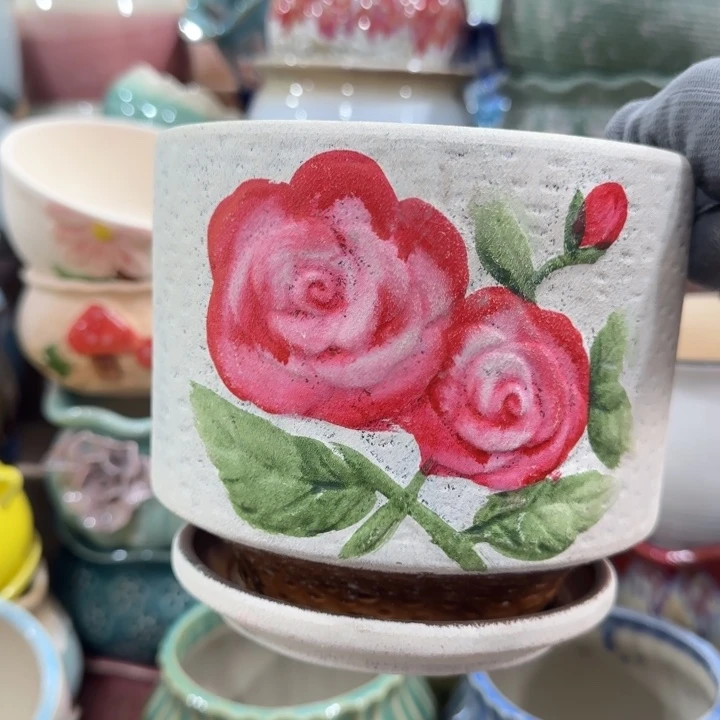 凑9块包邮，有孔，陶瓷花盆