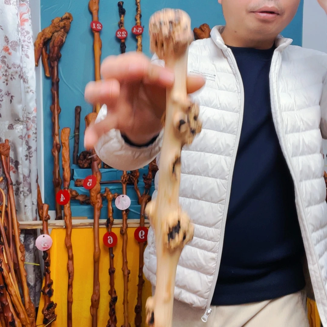 君***笑香榧木破哦哦哦哦我小心翼翼