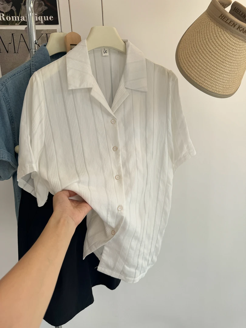 宽松短袖古巴领衬衫女夏季法式复古休闲上衣2025新款百搭休闲衬衣