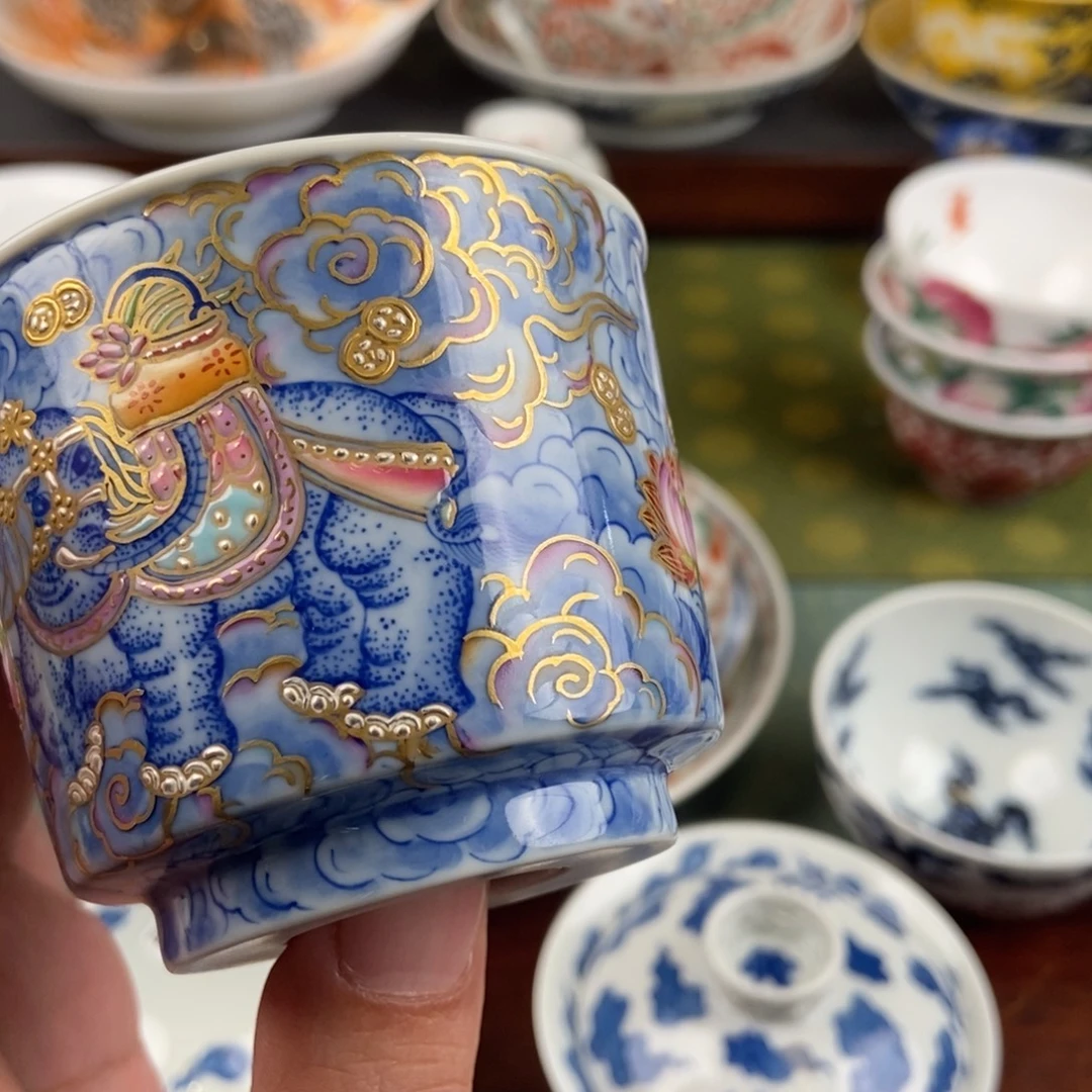 凯***心陶瓷的设计师是一个