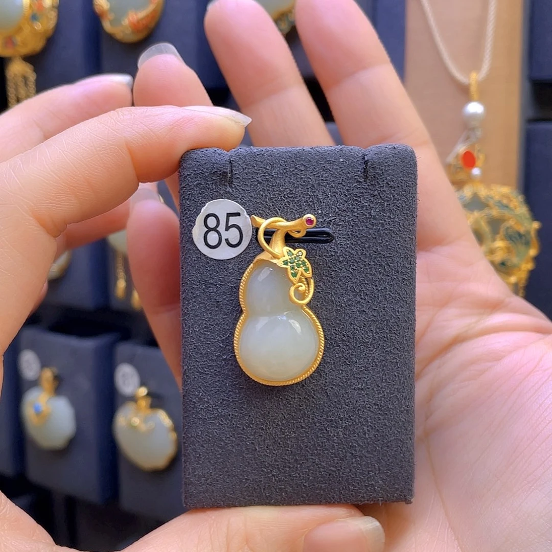 和田玉颈饰银S925镀金镶嵌