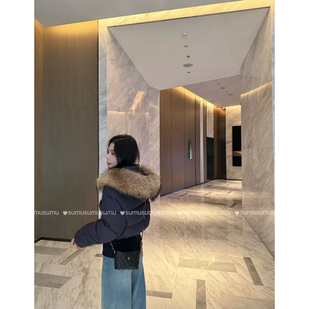 宿慕SUMU设计师款初雪告白冬季新款90白鸭绒短款毛领羽绒服9068