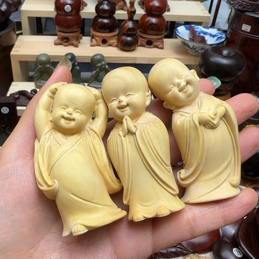 木夜**默黄杨木雕刻小和尚三个