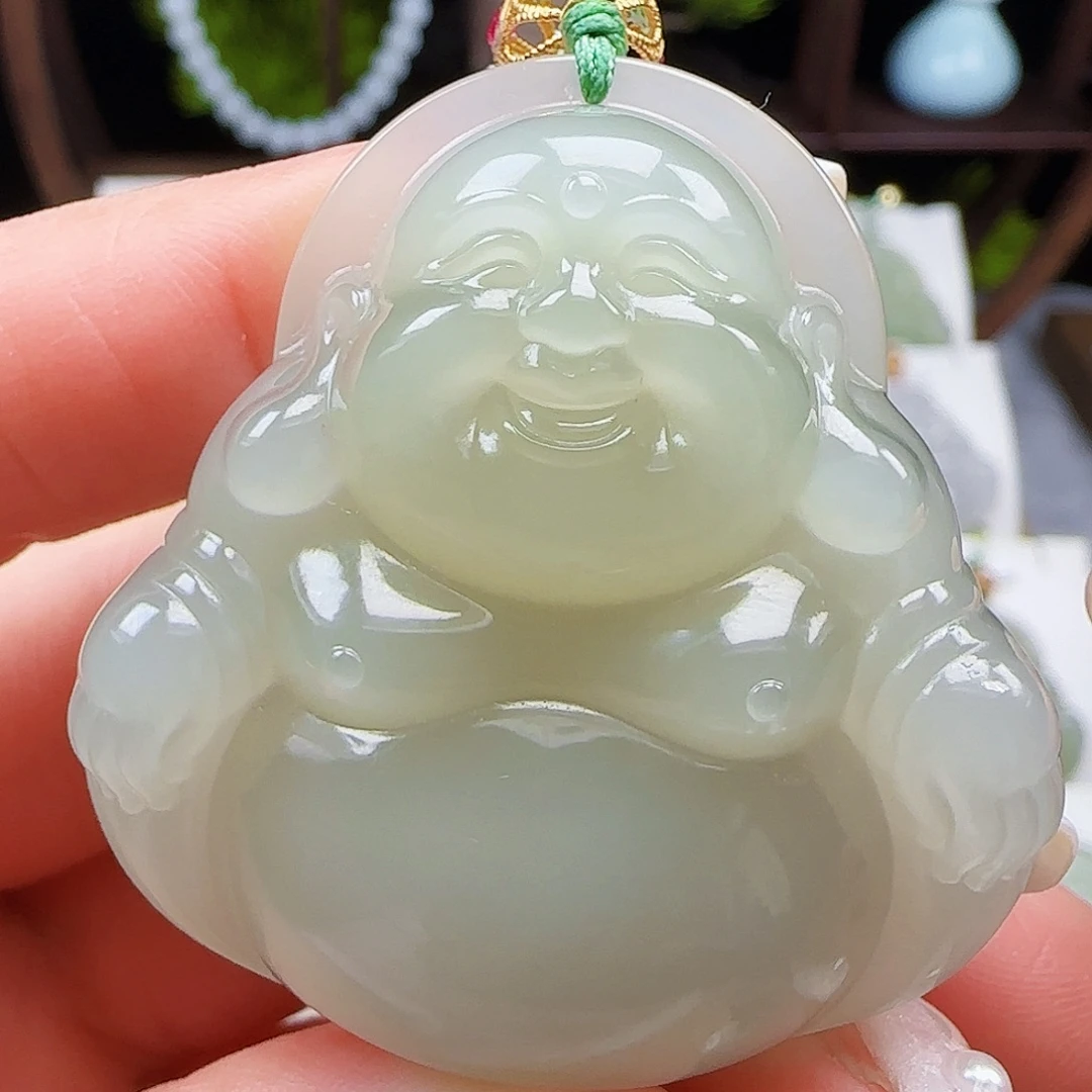 和田玉18K金镶嵌颈饰
