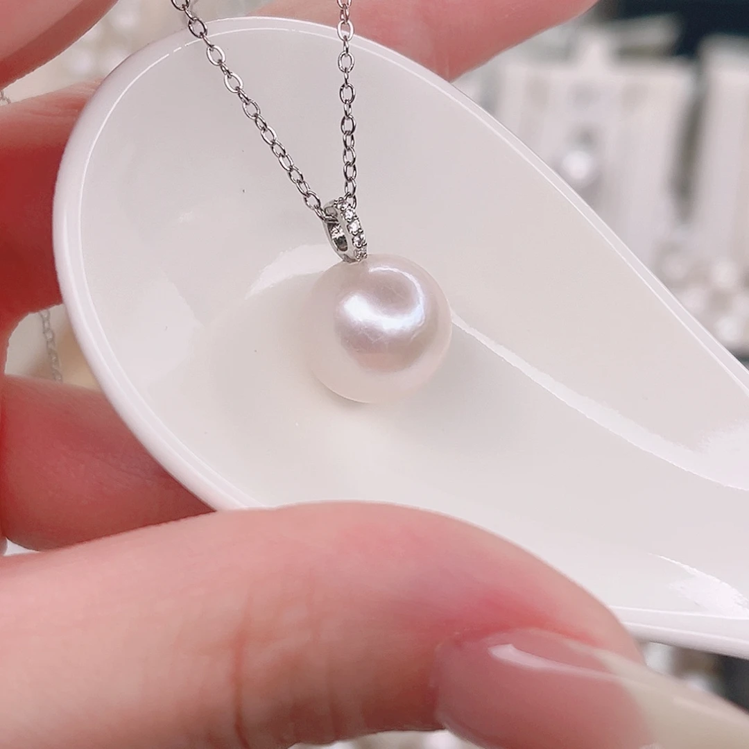 淡水珍珠吊坠(赠链)未镶嵌