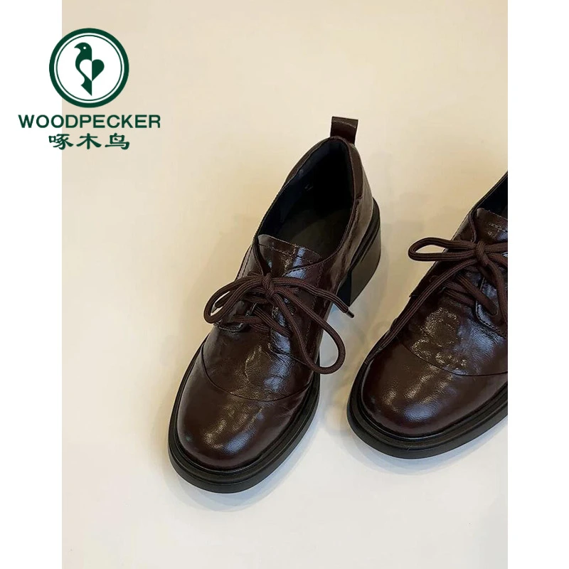 啄木鸟英伦复古圆头系带乐福鞋秋季通勤百搭粗跟小皮鞋女单鞋厚底