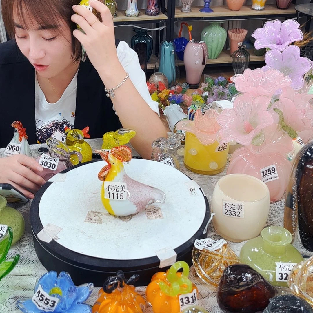 1115 家悦琉璃工艺品不完美