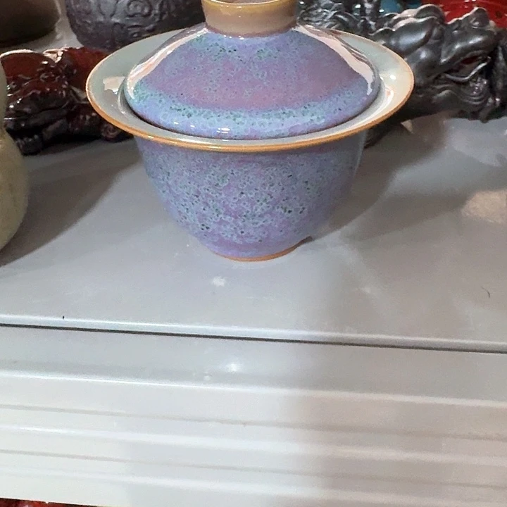 主人杯一个,瓷。。品茗瓷