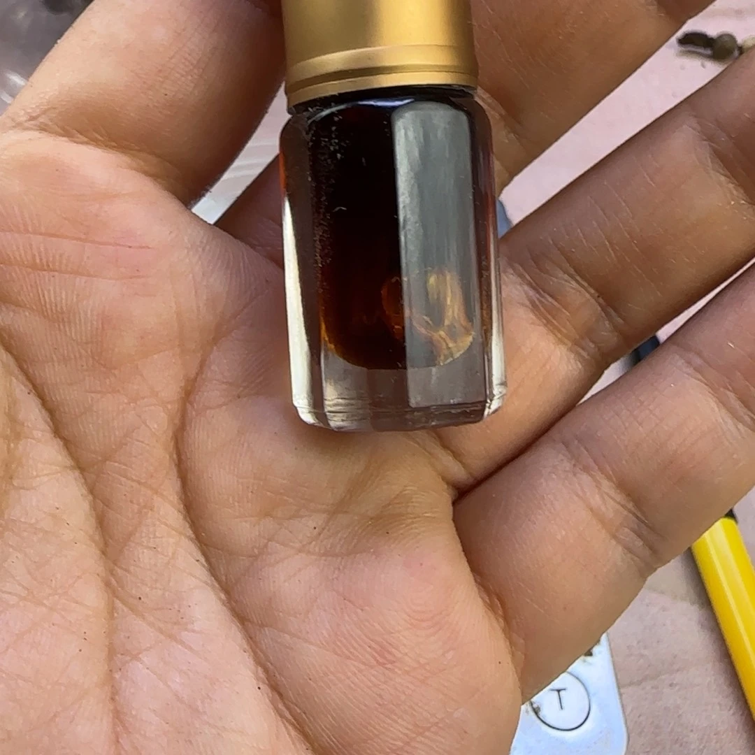 沉香沉香精油香港黑奇古法老油3克不退