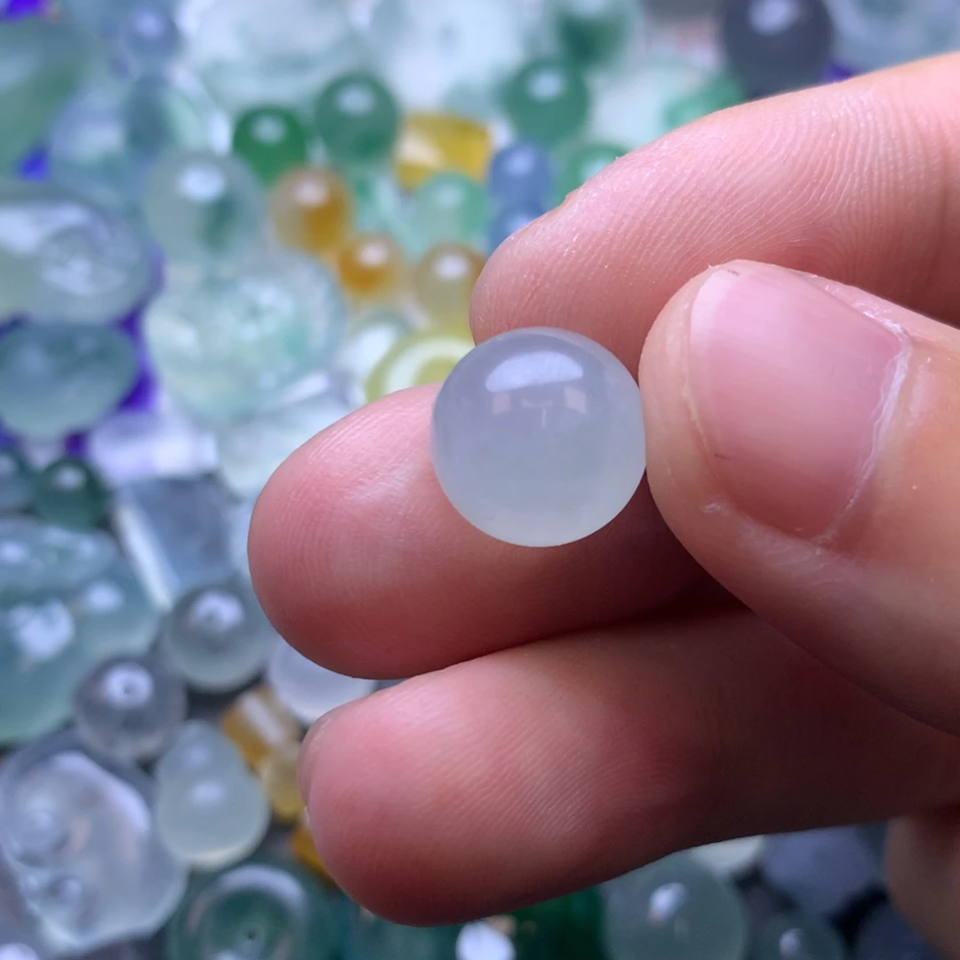 定制翡翠未镶嵌珠子