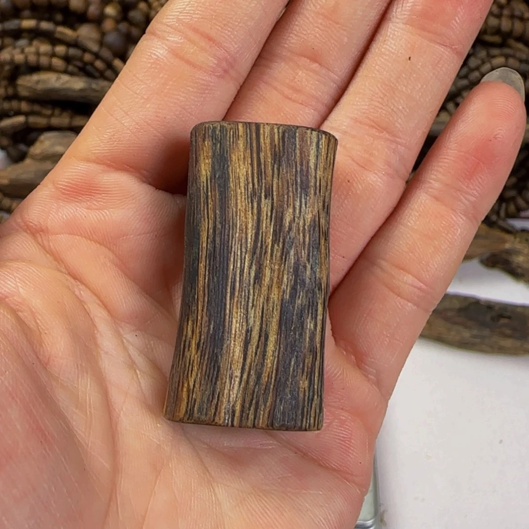 沉香碎屑沉香清**盈奇楠金沙叶5.8 g