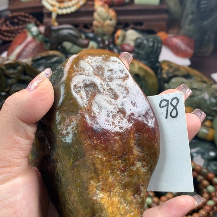 岫岩河磨玉（透闪石质玉）把件未镶嵌