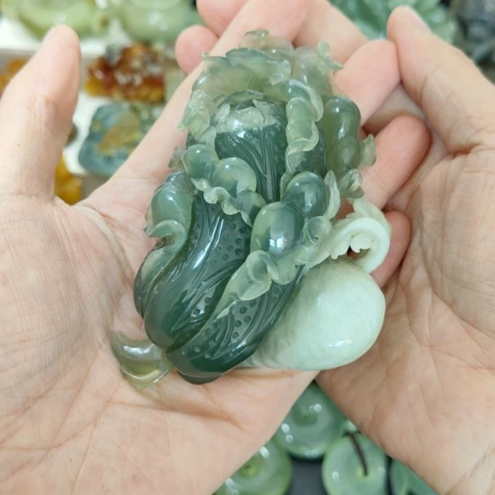 岫玉未镶嵌手把件款式