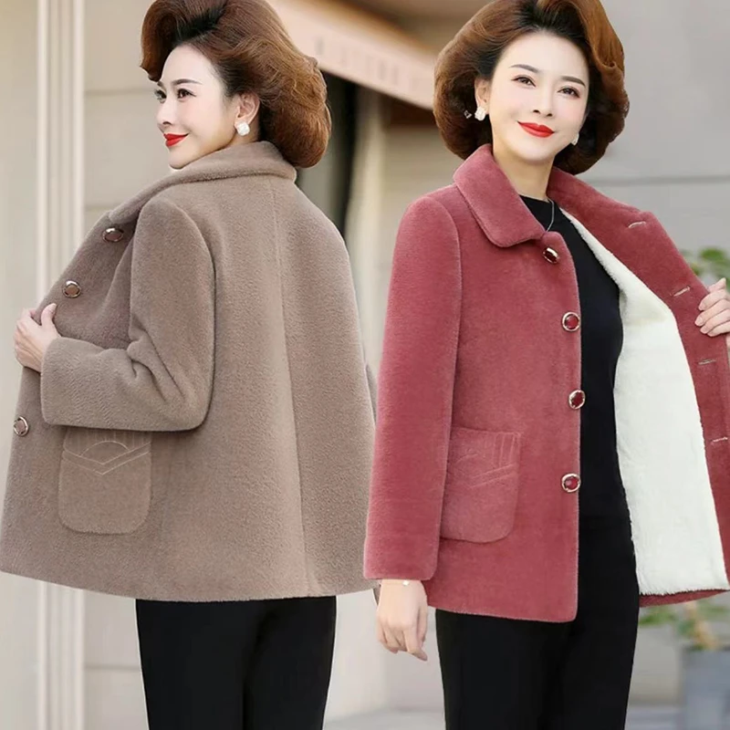 妈妈加绒加厚仿水貂绒外套短款中老年女秋冬保暖毛呢大衣洋气上衣