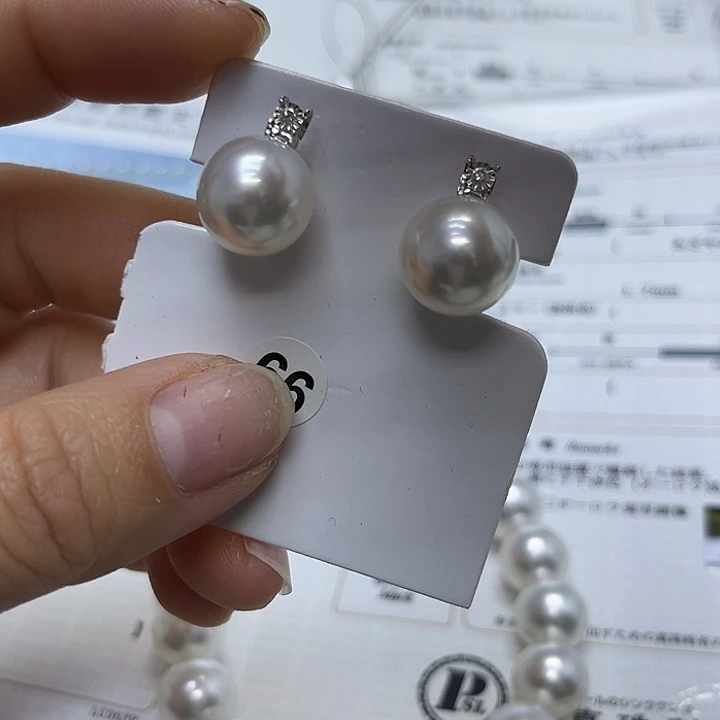 海水珍珠18K金镶嵌耳饰