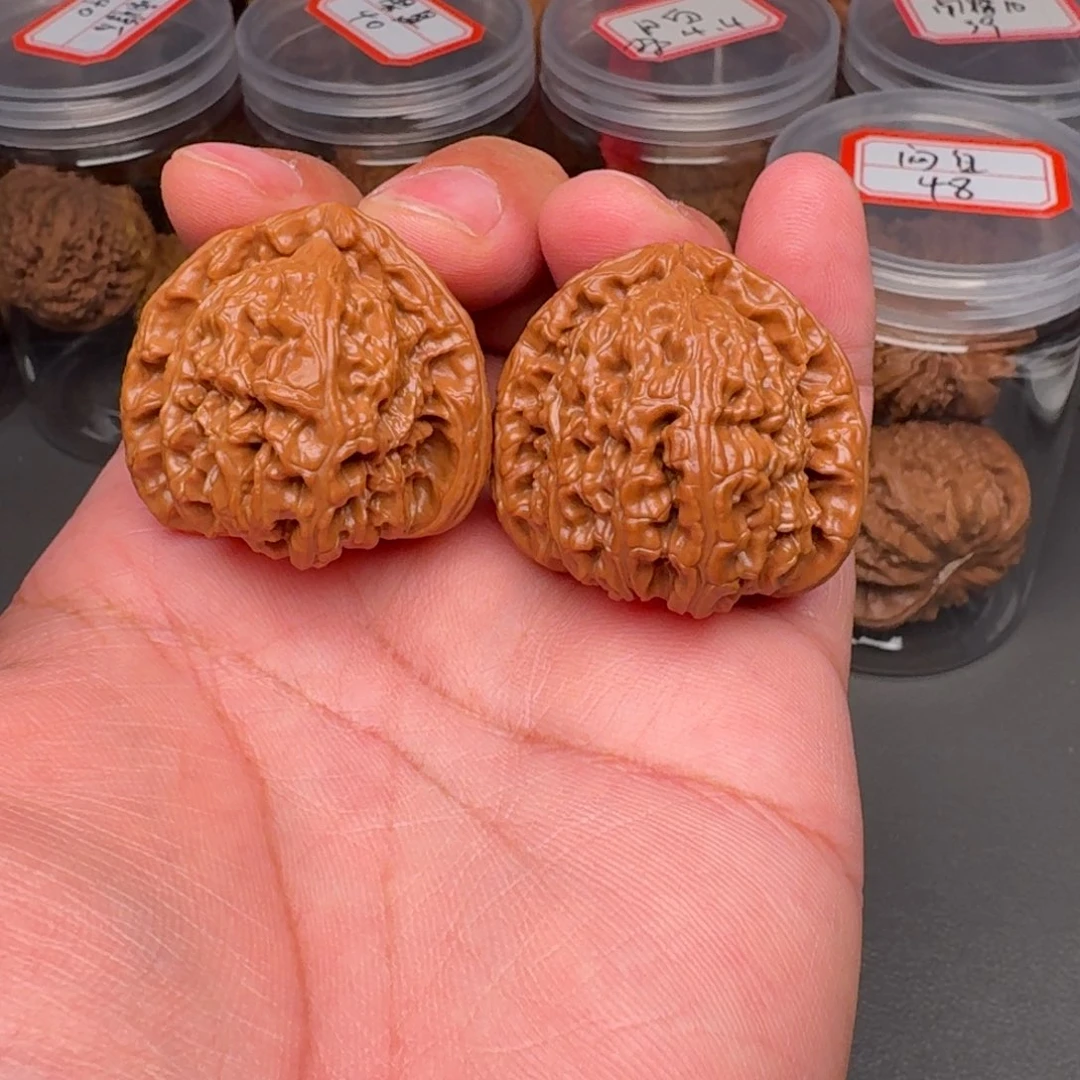 桃核把件三角白39元