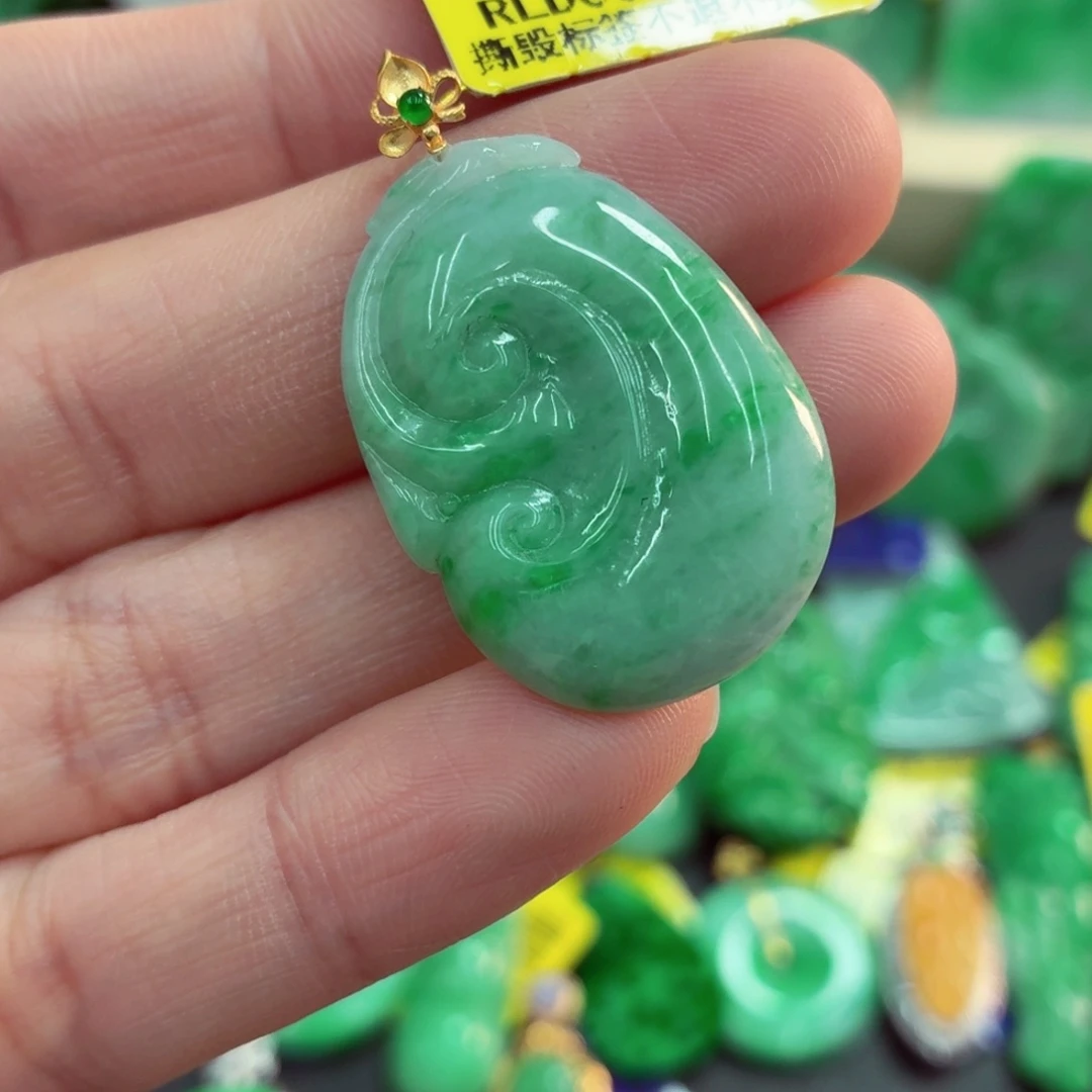 翡翠18K金镶嵌吊坠(不含链)