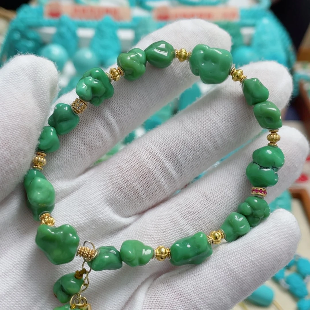 绿松石未镶嵌珠宝奇石