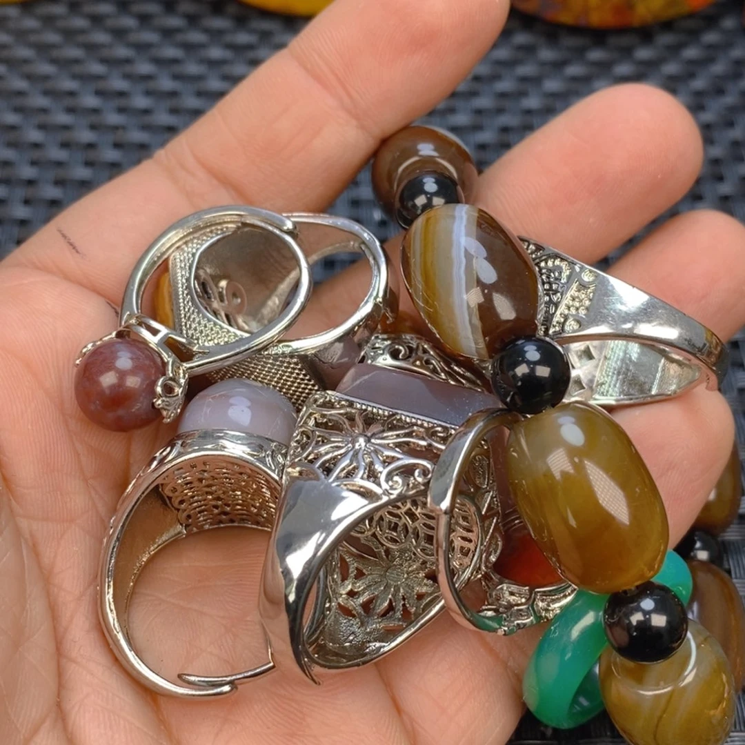 玛瑙/玉髓颈饰未镶嵌