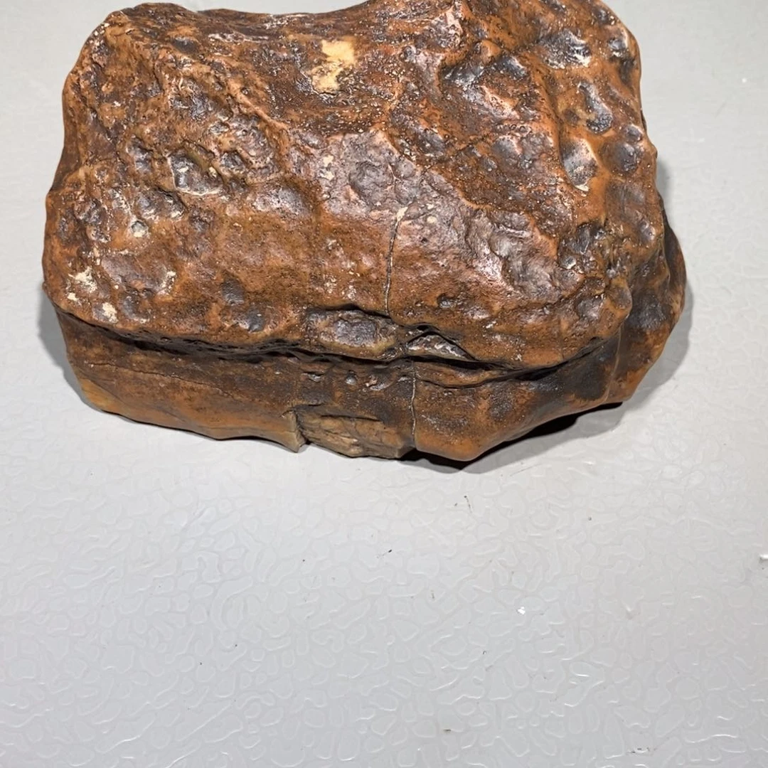 丹***道玛瑙/玉髓车挂合金847