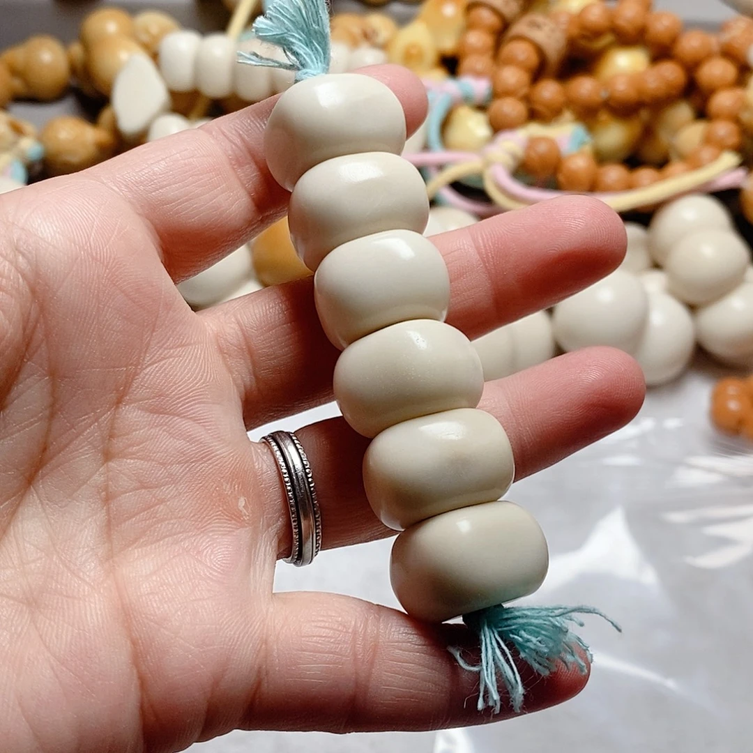 吊坠菩提根/象牙果糖葫芦一串