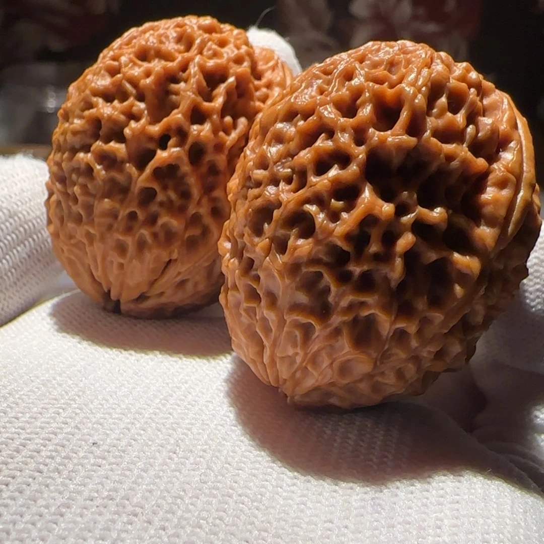 把件文玩核桃绣花鞋39