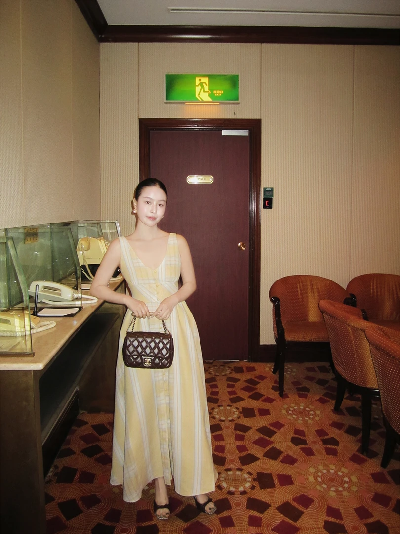 复古定制重工格子连衣裙   250222