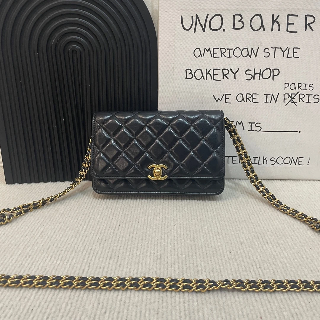 95新 Chanel/香奈儿 23p黑金油蜡皮发财woc