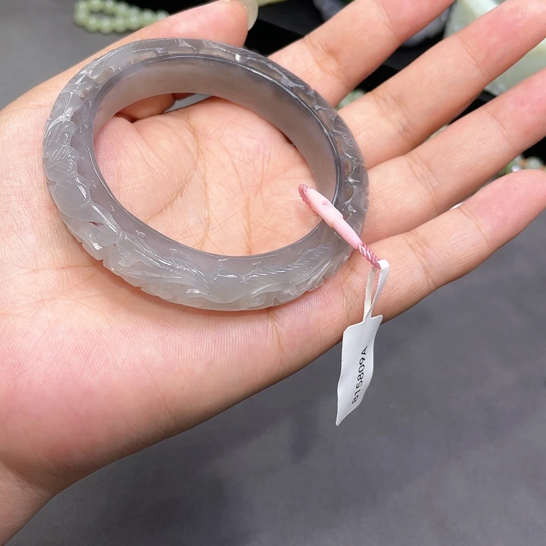 和田玉手镯未镶嵌56。16