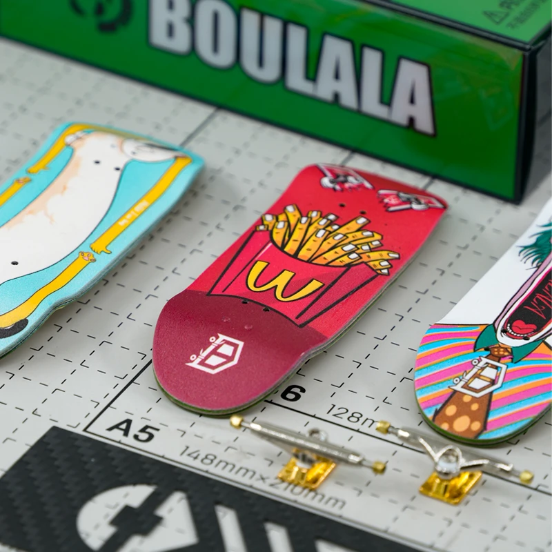 翻TEAM专业手指滑板竹子BOULALA W11深凹碳纤维夹层全新竹板