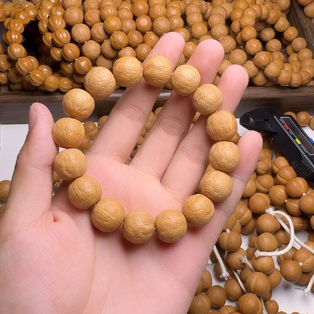 猴头核桃吊坠砂糖橘
