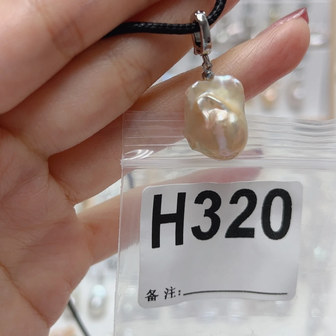 淡水珍珠颈饰未镶嵌