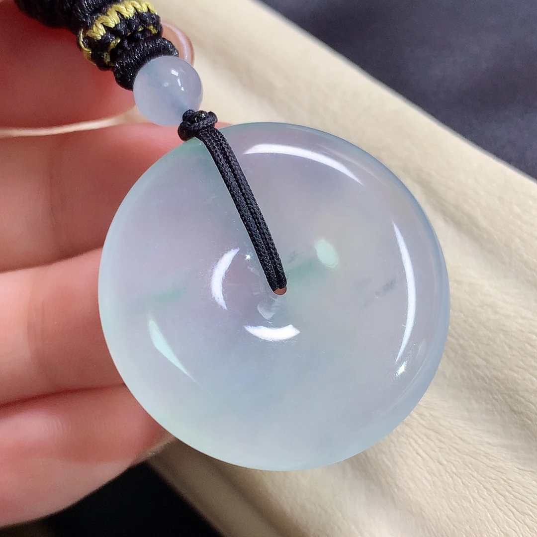 翡翠未镶嵌颈饰扣子