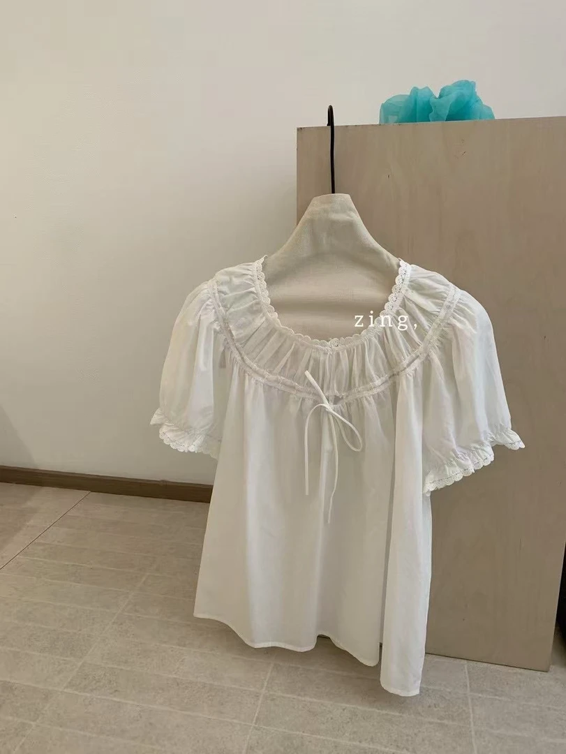 小思 简约拼花边娃娃上衣