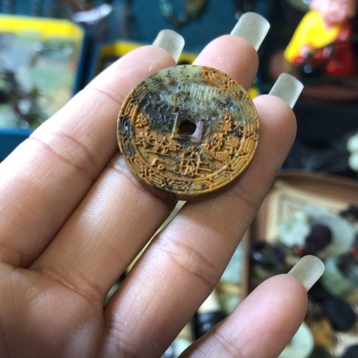 岫玉未镶嵌岫玉挂件