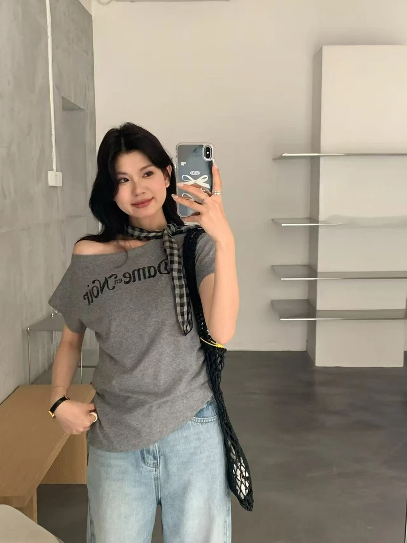 韩系设计感小众显瘦斜领百搭T恤56069   衣长55